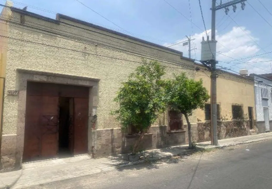 Casa en venta en Guadalajara Centro - Analco 567