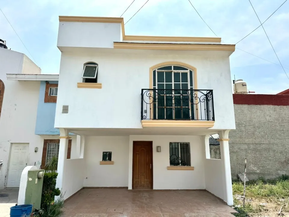 Casa en venta en Cedro Norte, Tres Pinos, San Pedro Tlaquepaque
