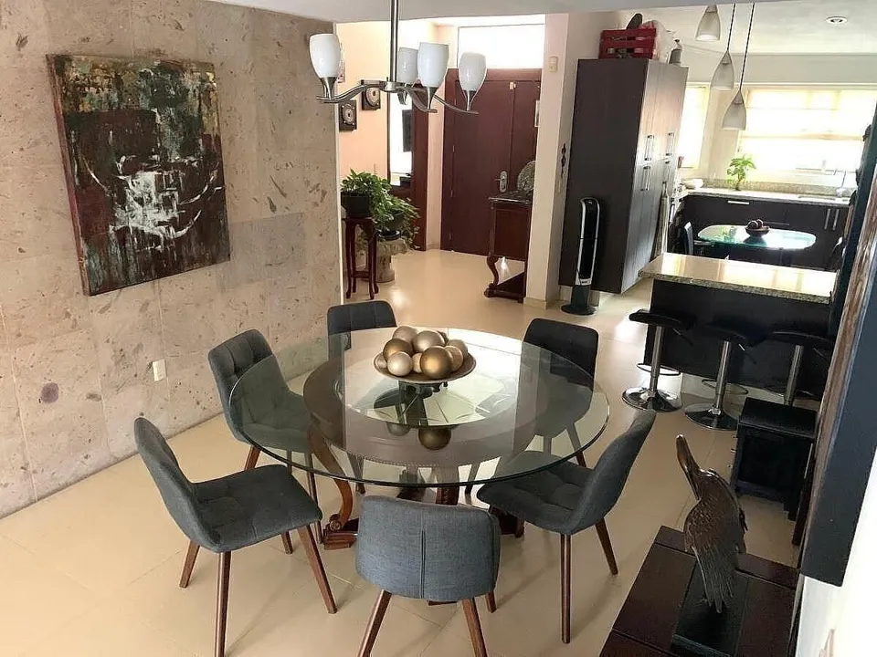 Foto 5 de HERMOSA CASA EN BUGAMBILIAS CONDOMINIO LA JOYA 1