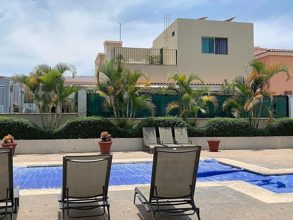 Foto 6 de HERMOSA CASA EN BUGAMBILIAS CONDOMINIO LA JOYA 1