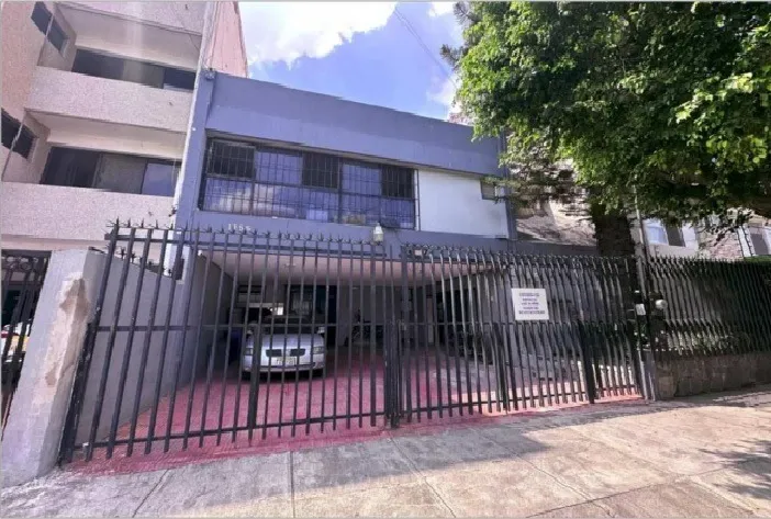 Casa en venta en Horizonte, Jardines del Bosque, Guadalajara