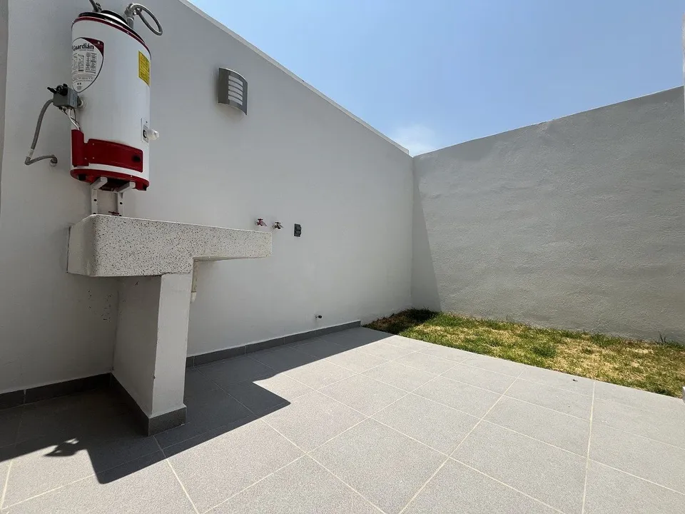 Foto 6 de Casa en Renta en Jardines de Santa Anita