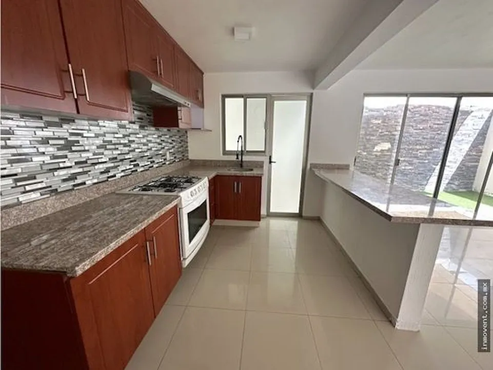 Foto 6 de Casa en renta en condominio Los Almendros, Zapopan