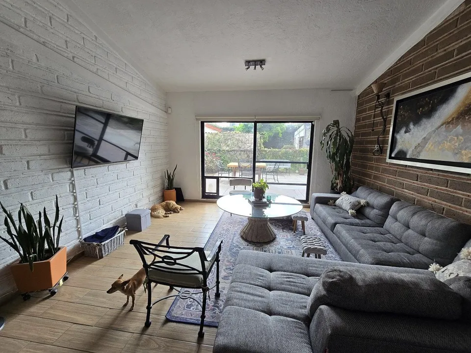 Foto 7 de Casa en Venta de una Planta  con 1,108 m² de Terreno | Coto Privado "Santa Ana T