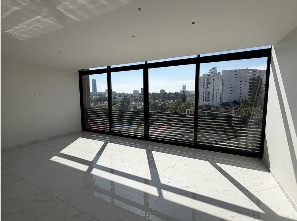 Foto 5 de Departamento en Venta en Colomos Providencia en Torre Austra #501 (VR)