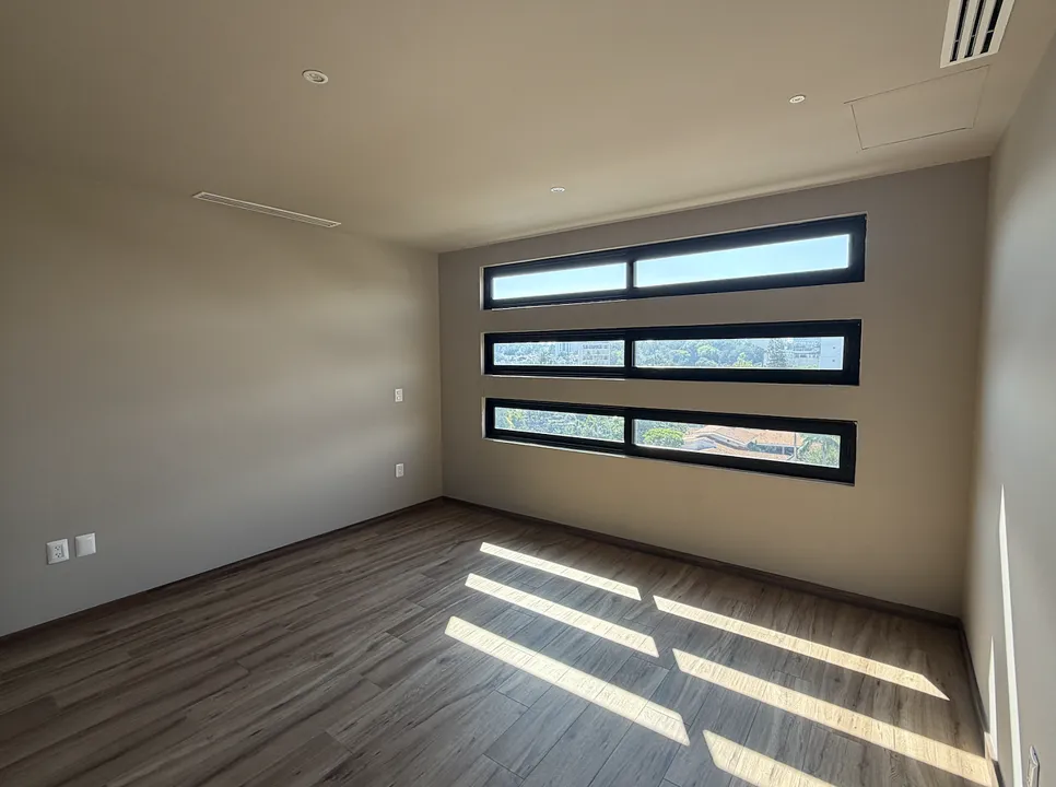 Foto 8 de Departamento en Venta en Colomos Providencia en Torre Austra #501 (VR)