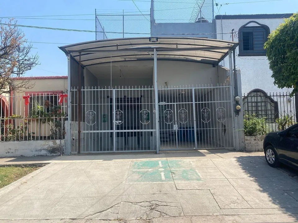 Bodega en Venta en Fraccionamiento Revolución, Guadalajara, Jalisco