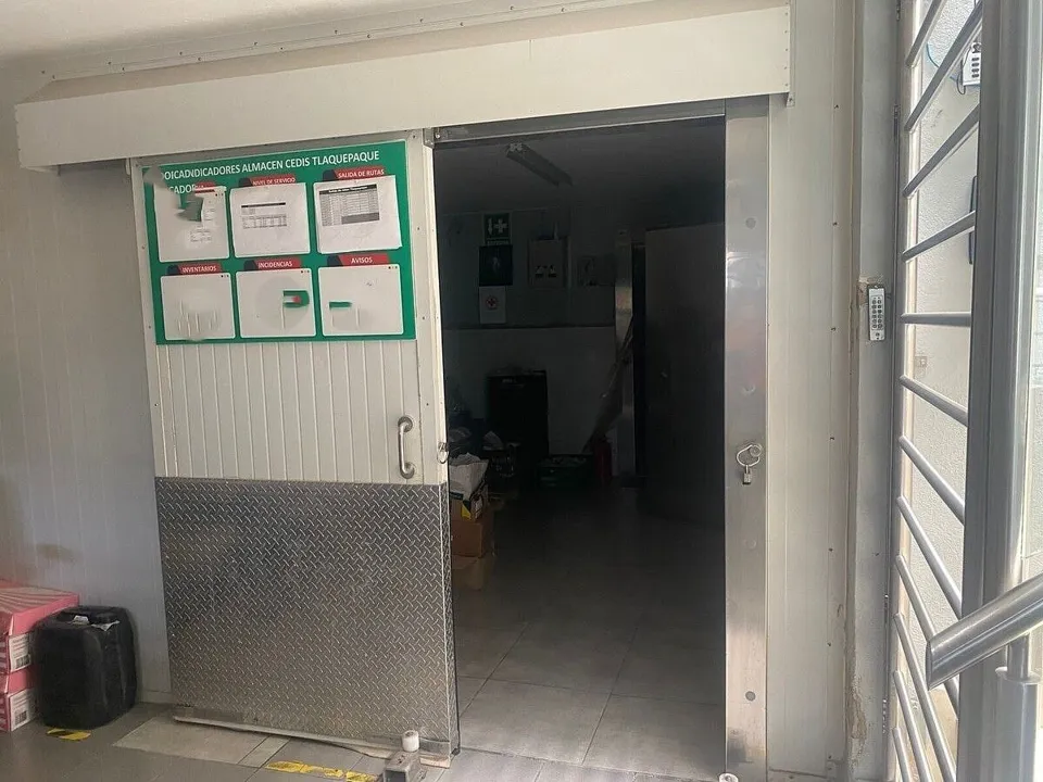Foto 4 de Bodega en Venta en Fraccionamiento Revolución, Guadalajara, Jalisco