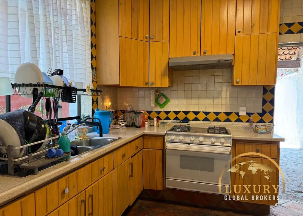 Foto 9 de Enorme Casa en Venta en Ciudad Bugambilias, Zapopan, Jalisco