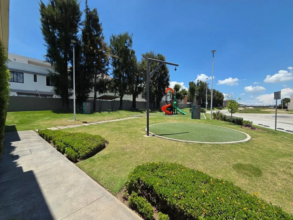 Foto 6 de TERRENO EN ESQUINA DENTRO DE COTO EN VALLE IMPERIAL