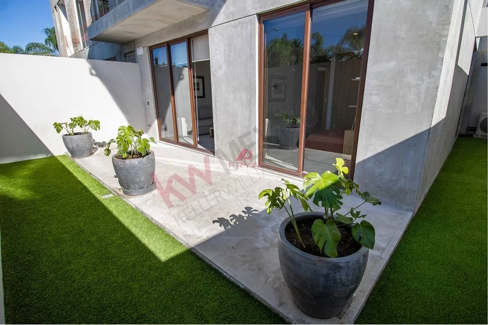 Propiedad en VENTA - Escudero 100, Fraccionamiento Jardín Real, 45136 Zapopan, Jal, México