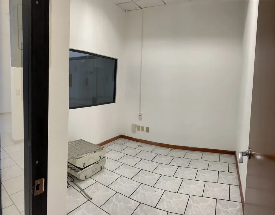 Foto 2 de Local renta, dentro del Hotel Presidente intercontinental, Zapopan |  CLR-OP231