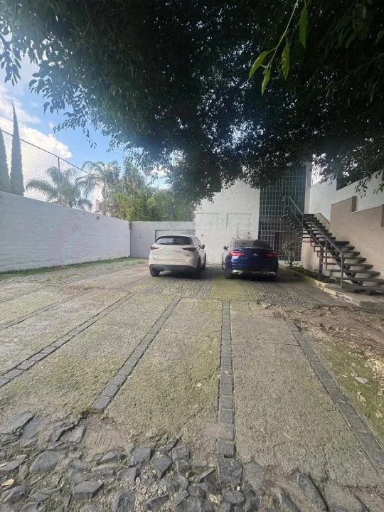 Foto 2 de Terreno en venta en Calzada de los Fresnos, Granja, Zapopan