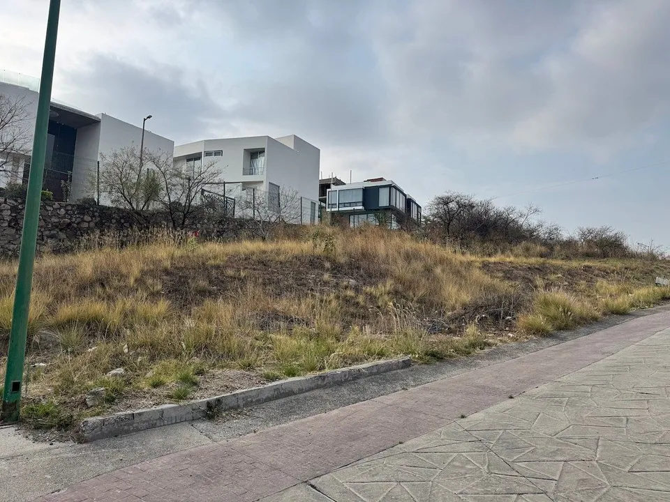 Foto 7 de Terreno con Vista en Colinas de San Isidro