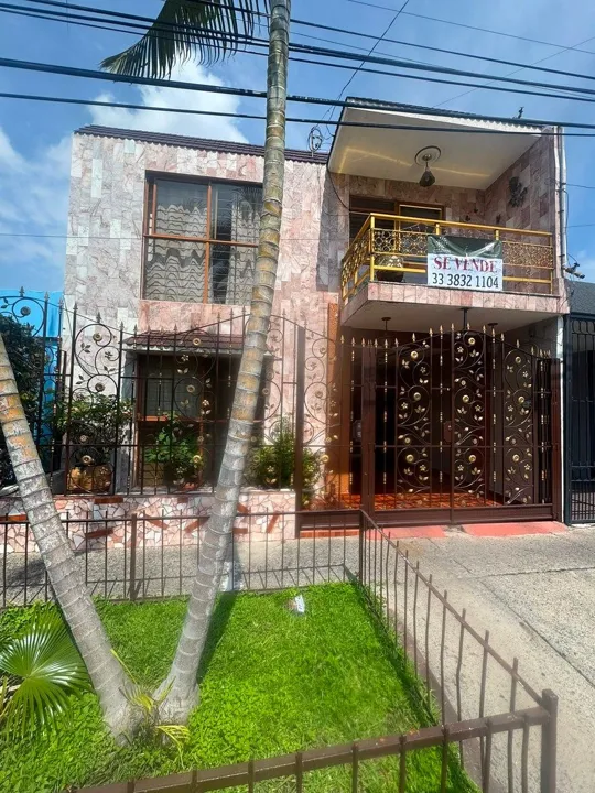 Foto 2 de CASA EN VENTA EN ZONA DE LA HERMOSA PROVINCIA.