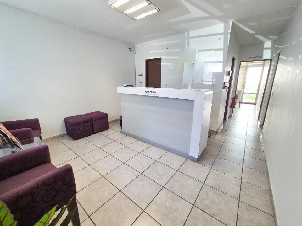 Foto 2 de Casa en venta en Calle Fray Luis De Palacio, Ladron De Guevara, Guadalajara