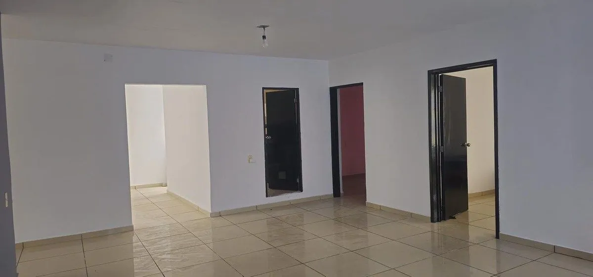 Foto 4 de Casa en Venta, Col. El Mirador, Guadalajara, Jalisco.