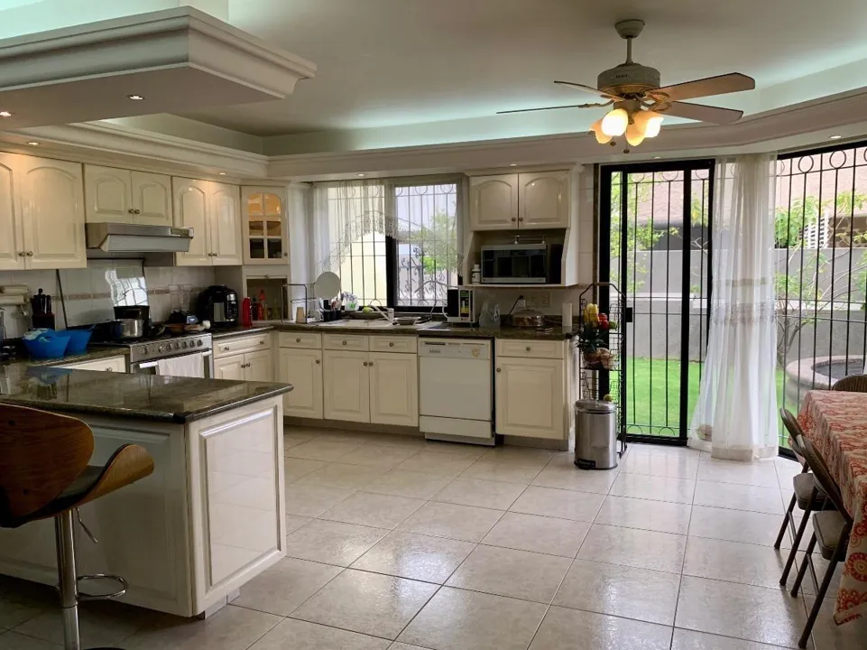 Foto 4 de Casa en venta Club de Golf Santa Anita