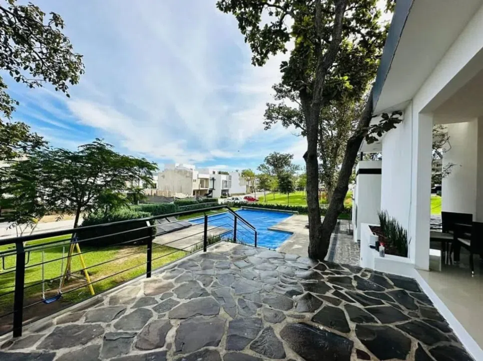 Foto 2 de Casa en venta en Avenida Madeiras, Capital Norte, Zapopan