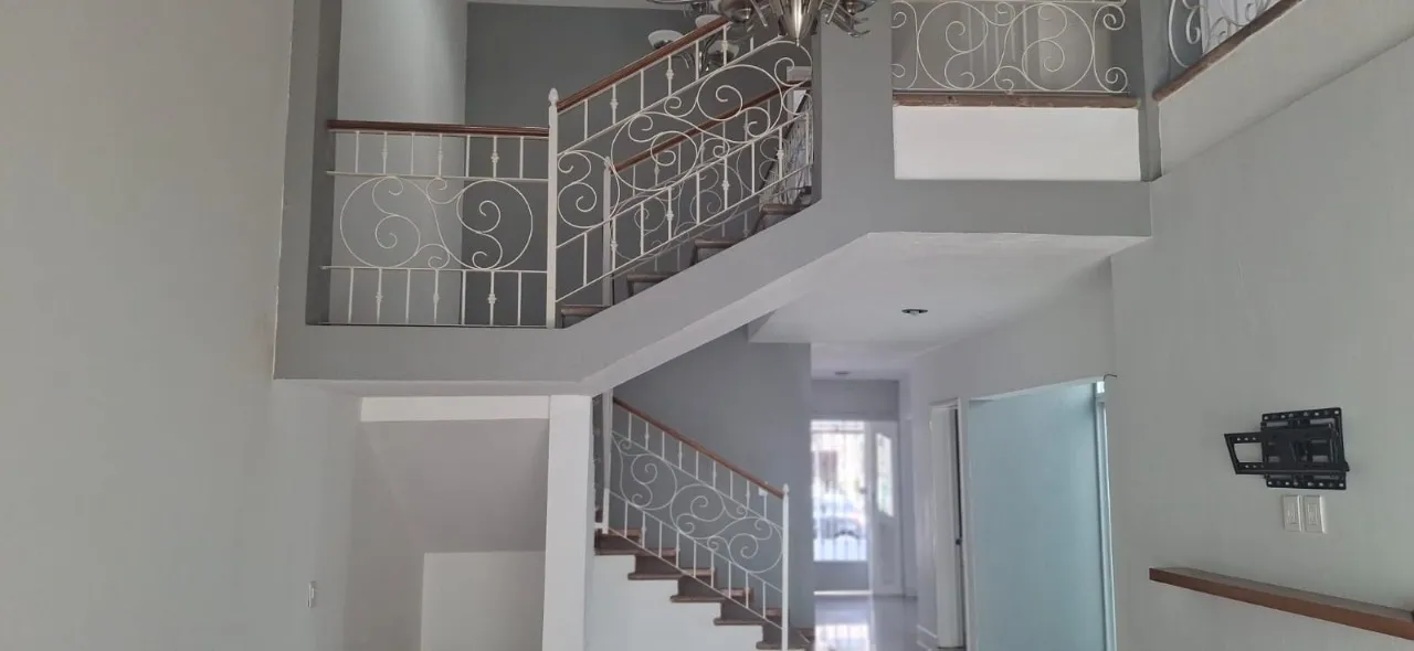 Foto 2 de Casa en venta en Joaquín Fernández de Lizardi, Lomas Universidad, Zapopan