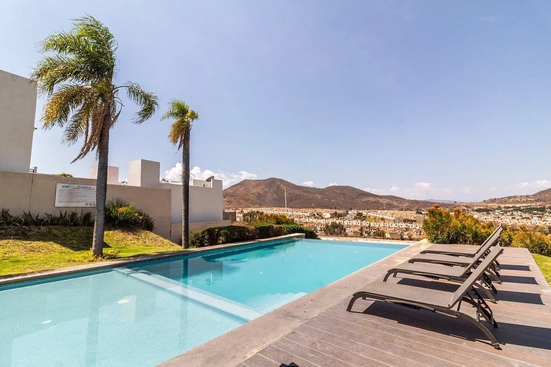 Foto 2 de SE VENDE Casa muy linda en ALTARA con excedente de terreno