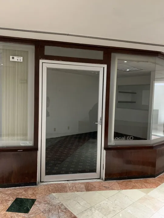 Local renta, dentro del Hotel Presidente Intercontinental, Zapopan | CLR-OP229