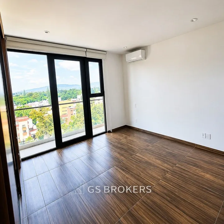 Foto 4 de Departamento en Venta Torre Sant Uriel por Chapalita