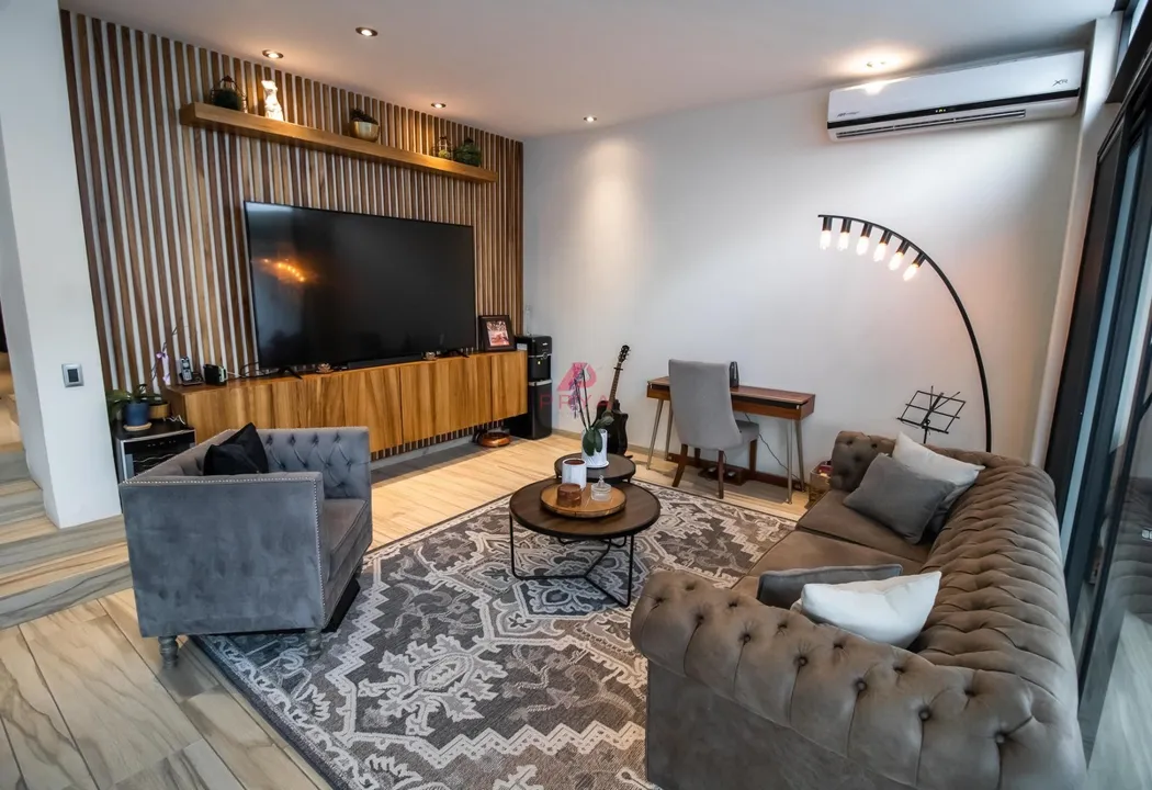 Propiedad en VENTA - Boulevard Quintanar de la Rioja 190, Fraccionamiento La Rioja, 45645 Tlajomulco
