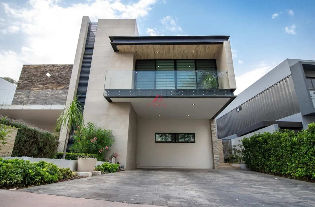 Foto 3 de Propiedad en VENTA - Boulevard Quintanar de la Rioja 190, Fraccionamiento La Rioja, 45645 Tlajomulco