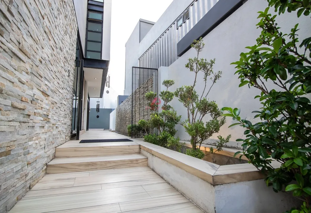 Foto 4 de Propiedad en VENTA - Boulevard Quintanar de la Rioja 190, Fraccionamiento La Rioja, 45645 Tlajomulco