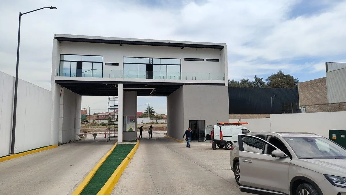 Bodegas en Renta Parque Ind. Aepark