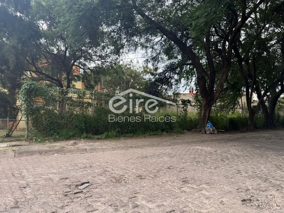 Foto 2 de Terreno en venta en Cerro del Tesoro, Tlaquepaque