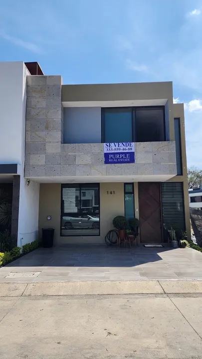 Foto 2 de Casa en venta en PUNTO SUR, Tlajomulco de Zuñiga PUBLIC