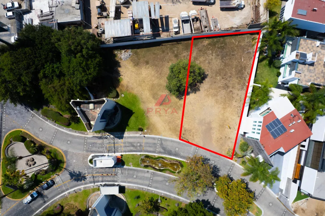 Foto 3 de Terreno en Venta en Santa Anita, Tlajomulco | Condominio Lago Nogal | 605 m²
