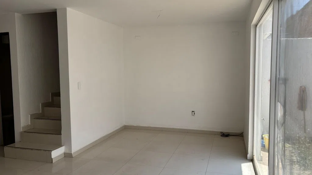 Foto 4 de CASA EN VENTA EN PARQUES DE TESISTÁN – COTO TIERRA, ZAPOPAN