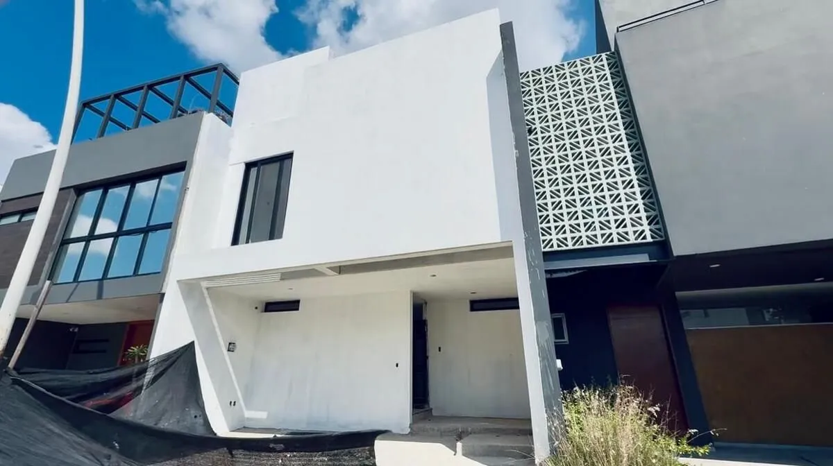 Foto 2 de Casa en Venta en Sendas Residencial, Valle Imperial