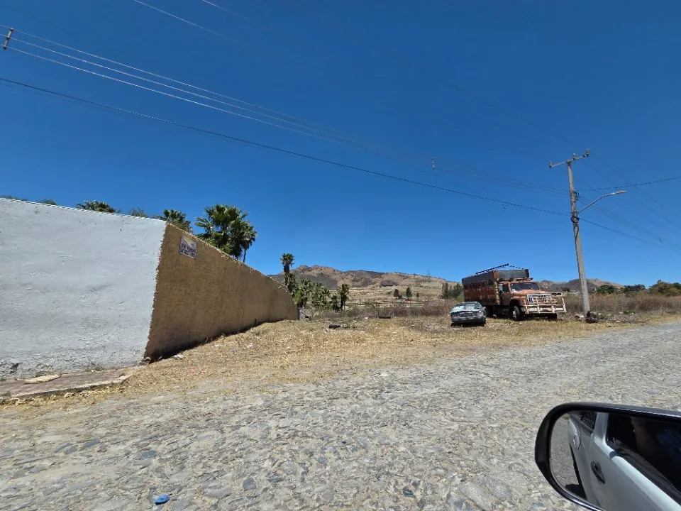 Foto 2 de Terreno en venta en Paseo De La Orquideas, Lomas De Tesistan, Zapopan