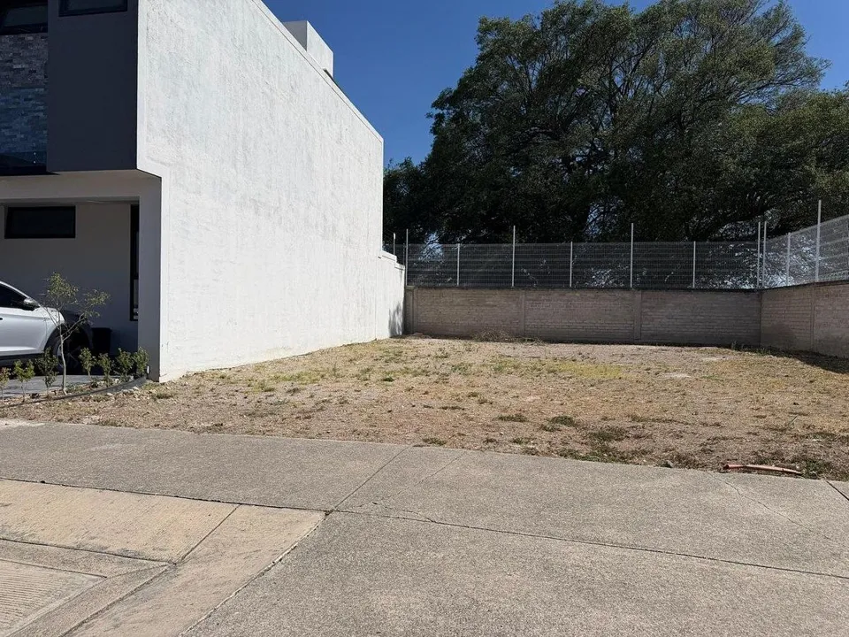 Foto 2 de Punto Sur Este, Terreno en venta