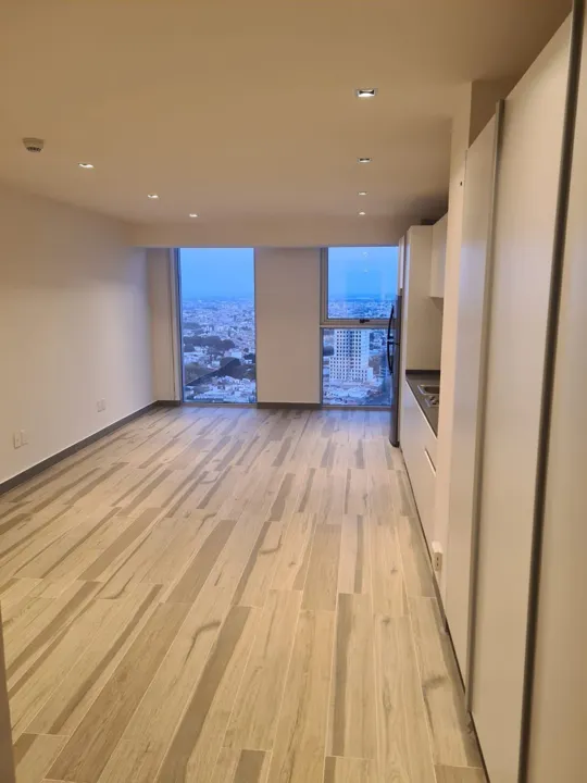 DEPARTAMENTOS Y LOFTS  EN RENTA EN NOMAD LAS AMERICAS