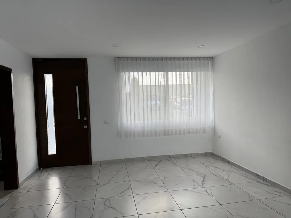 Foto 3 de CASA EN VENTA CASA FUERTE TLAJOMULCO DE ZUÑIGA, JAL.