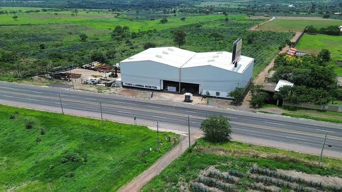 Bodega en renta, carretera Chapala