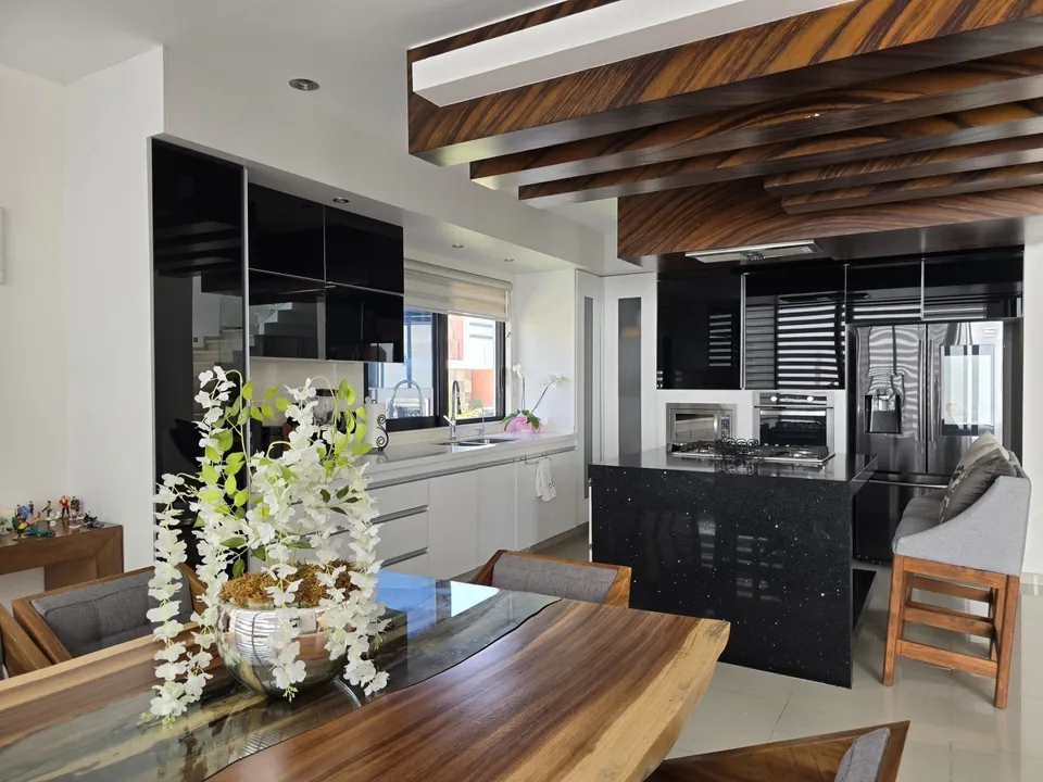 Foto 5 de Casa en Venta en Casa Fuerte - Coto Ciudadela 45