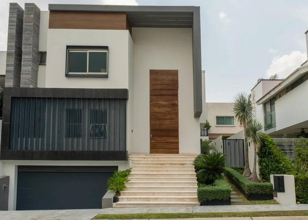 Puerta Plata Casa de súper lujo en Venta 4 habitaciones más cuarto de servicio.