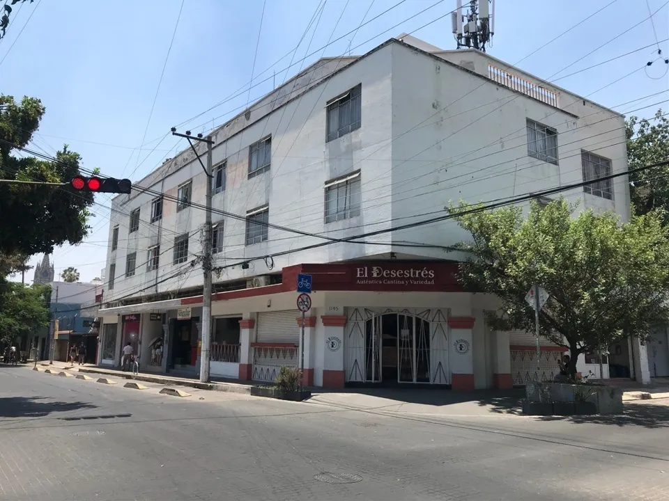DEPARTAMENTO EN RENTA MUY BIEN UBICADO!