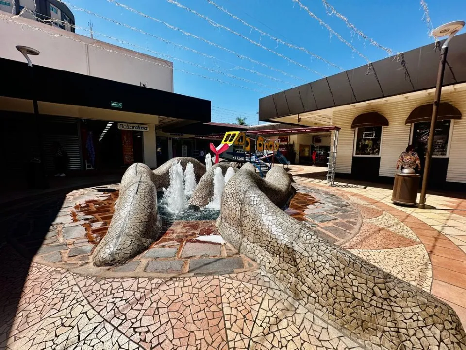 Foto 4 de Local en Centro Comercial en renta en Avenida Adolfo López Mateos Sur, Ciudad del Sol, Zapopan