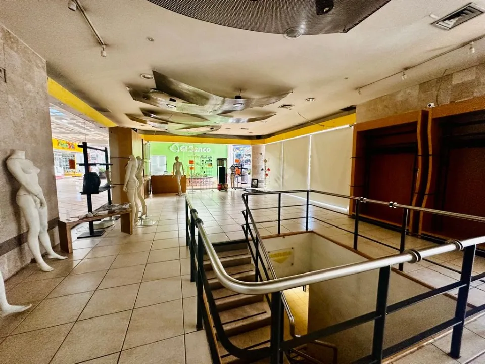 Foto 9 de Local en Centro Comercial en renta en Avenida Adolfo López Mateos Sur, Ciudad del Sol, Zapopan