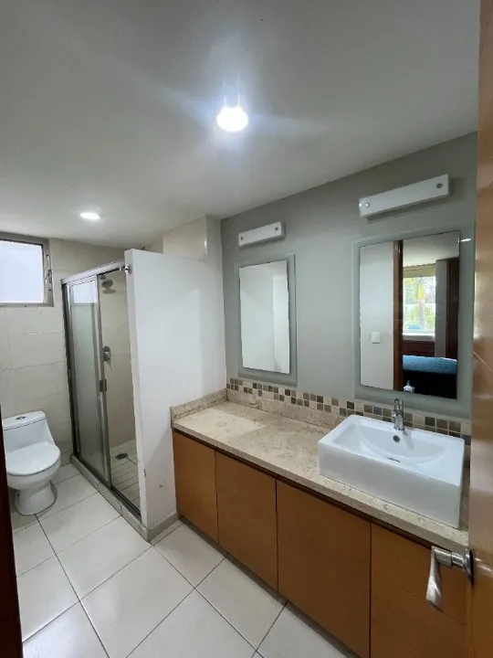 Foto 7 de Departamento en renta en Calz de los Fresnos, Granja, Zapopan