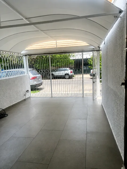 Foto 2 de Casa en venta remodelada en Jardines del Sur 👌🏻