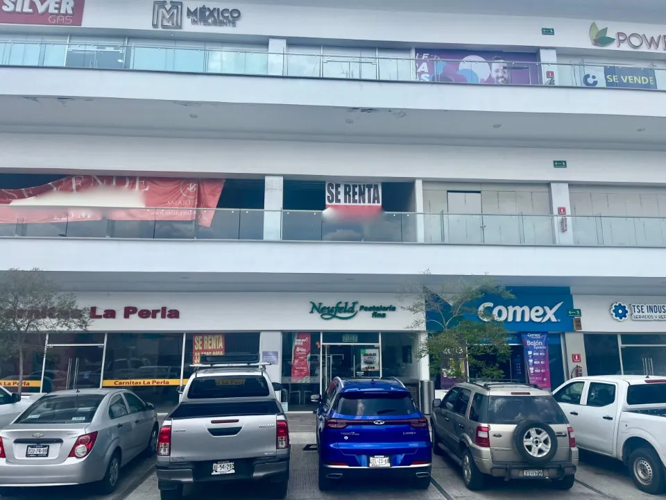 Foto 3 de Local Comercial en venta en SILVER PARK, San Juan De Ocotán, Zapopan