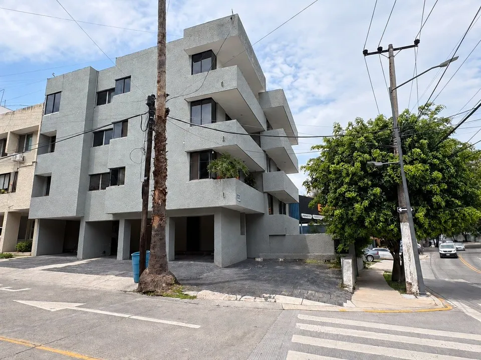 SE RENTA DEPARTAMENTO AMUEBLADO COL. MORAZ (FRENTE UAG (ICB)